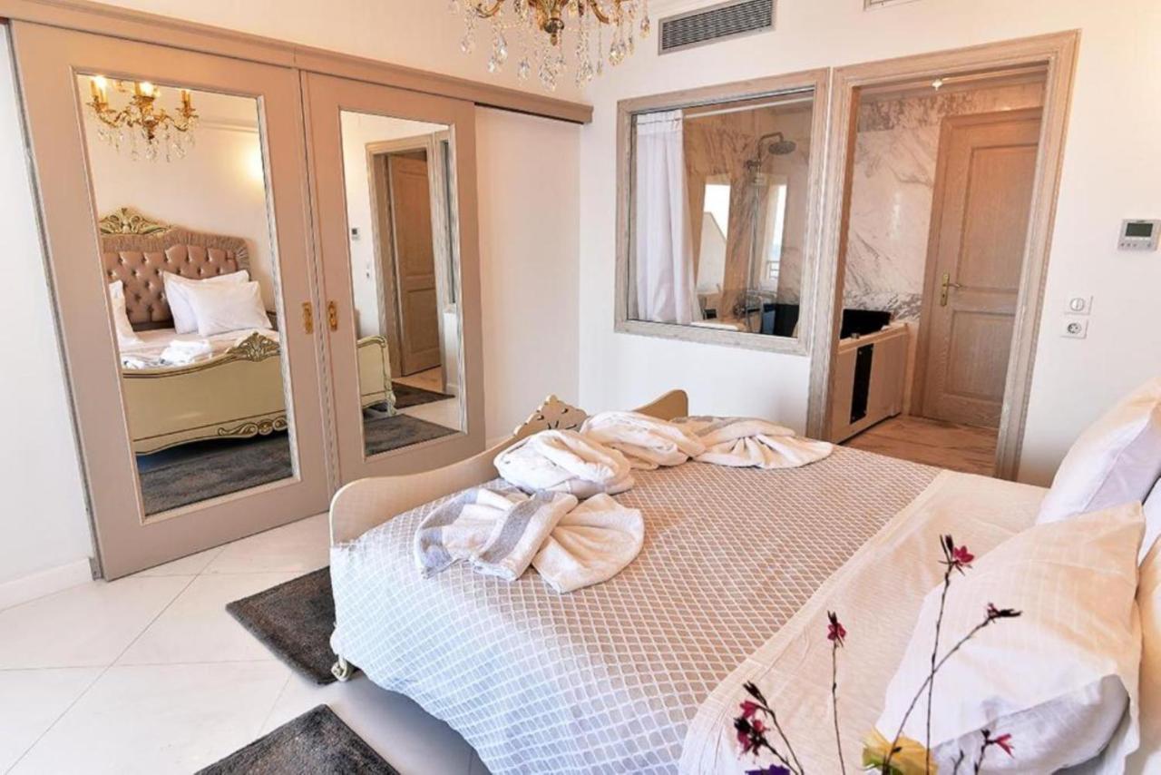 מית'ימנה Viva Mare Hotel & Spa מראה חיצוני תמונה